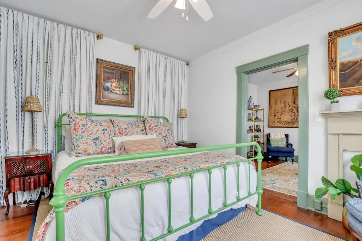 The Graham On Oglethorpe Square Villa Savannah 0*,  United States