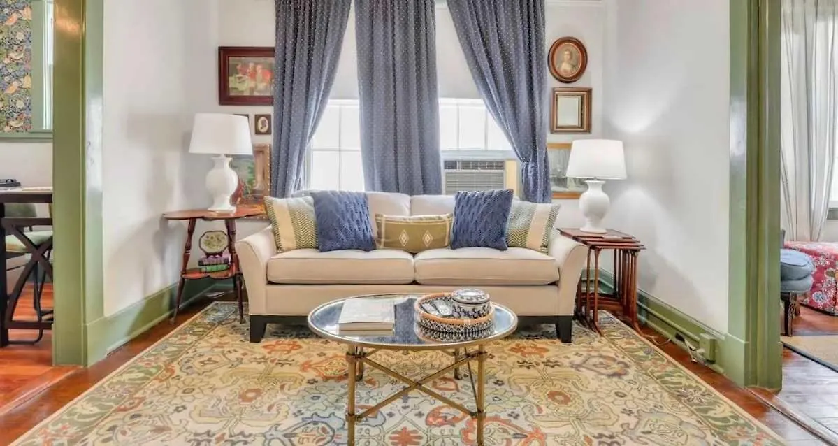 The Graham On Oglethorpe Square Villa Savannah
